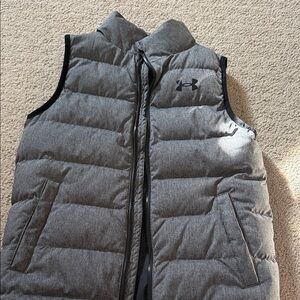 Under Armour Charcoal Quilted Vest